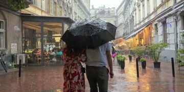 Погода у Львові на тиждень: синоптики прогнозують тепло, хмарність та короткочасні дощі