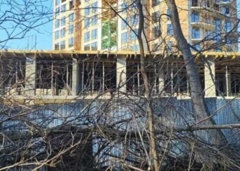 Львівська міськрада за 51 млн грн продала землю під забудову компанії Томаша Фіали