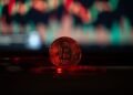 Bitcoin впав нижче 60 тисяч. Що злякало ринок