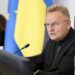Садовий доручив перевірити приватну клініку у Львові після скарг мешканців