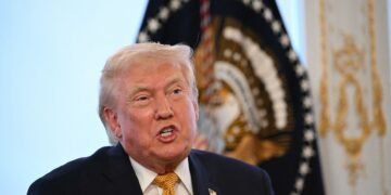 Трамп висунув ультиматум власникам АЗС