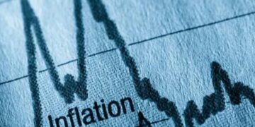 Дешевше не стане: експерт оцінив реальну інфляцію та дав прогноз за цінами