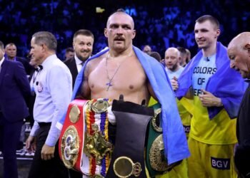 Усик зробив гучну заяву щодо своєї кар’єри