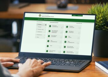 ПФУ нагадав пенсіонерам про ідентифікацію: кому не доведеться проходити її повторно