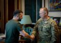 Financial Times: Зеленський розглядає заміну Сирського і вже шукає кандидатів на посаду головкома