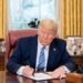 Тарифи на вино та хокейні ключки: Трамп запровадив 50% мита на імпорт з Канади