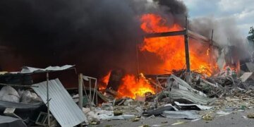 рф атакувала торгівельний заклад у середмісті Краматорська, серед поранених – дитина