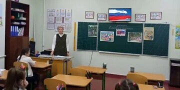 російські школи перетворюються на ідеологічний конвеєр для кремля – ЦПД