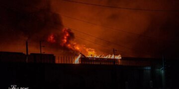 рф атакувала Київ вночі – двоє постраждалих, виникли пожежі у двох районах