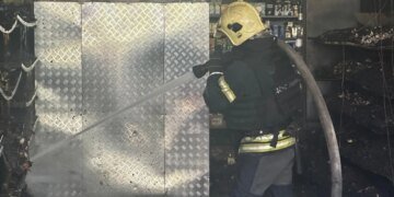 Кількість постраждалих від удару рф по АТБ у Чернігові зросла до 20, оголошено день жалоби