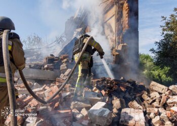 рф вдарила по приватному сектору Біленького на Донеччині, троє людей загинули під завалами