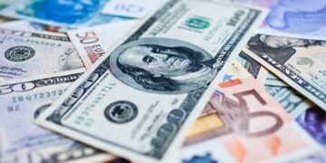 Ці долари не варто нести в обмінник: за них можна отримати більше номіналу