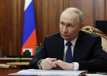 Рейтинг Путіна обвалюється другий тиждень поспіль: результати опитування