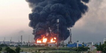 Півострів в темряві: Крим залишився без світла внаслідок українських авіаударів, — The Telegraph