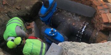 У Львові завтра на вулиці Волоській ремонтуватимуть водопровід: для мешканців забезпечать підвіз води