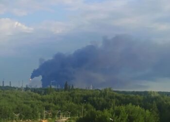 Дрони атакували російський Башкортостан: під ударом великий нафтопереробний завод “Газпрому” (відео)