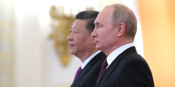 Секретні переговори: Китай ділився з РФ високотехнологічною зброєю для випробування в Україні, — розслідування