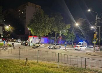 У Львові на вулиці Пасічній сталося ДТП за участі мотоцикліста, – ФОТО