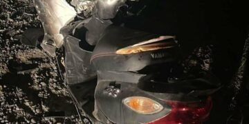 На Львівщині 13-річний водій скутера загинув у зіткненні з трактором, його 14-річний пасажир – у лікарні, – ФОТО