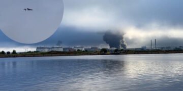 Найбільший на Балтиці: дрони завдали удару по нафтовій інфраструктурі в Санкт-Петербурзі (фото)