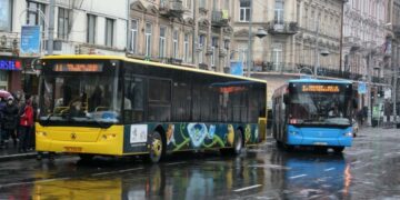 Проїзд у Києві дорожчає до 30 гривень: коли й кому дадуть знижки