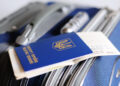Українців чекають штрафи за “старий” паспорт: хто має обміняти на ID-картку