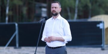 Косіняк-Камиш захистив передачу Patriot Україні та звинуватив президента у зраді