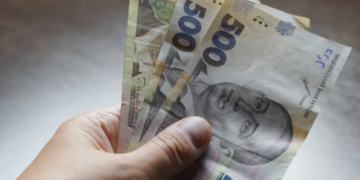 Доплати до пенсії: які надбавки ПФУ дає автоматично, а за якими треба звертатися