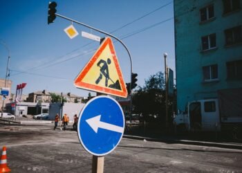 У Києві обмежать рух від Подолу до мосту Метро
