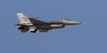 Україна втратила F-16, але пілоту вдалося вижити