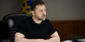 “Не можемо довіряти цим людям”: Зеленський розповів, чи непокоять його погрози Ірану