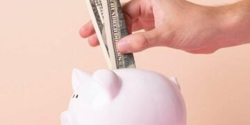 Фінансова подушка: скільки грошей потрібно мати «на чорний день» і чому це не лише про суму на рахунку