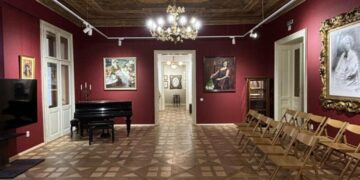 Куди піти у Львові в липні: «Класика з котами», вечірні мандрівки та чайна церемонія у Музеї Крушельницької