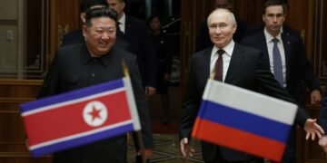 РФ отримала нову партію ракет від КНДР і готується посилити удари по Україні, – Reuters