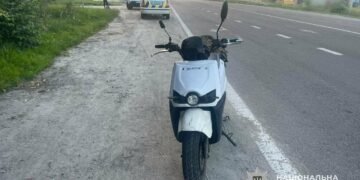 Біля Львова скутер збив 11-річну дівчинку: дитину та водія госпіталізували, – ФОТО