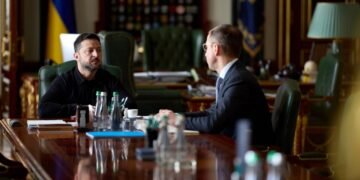 Зеленський обговорив із Корецьким призначення в.о. глави МЗС: хто обійме посаду