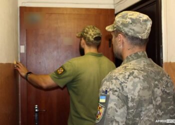 ТЦК має право прийти за адресою проживання та вручити повістку: деталі