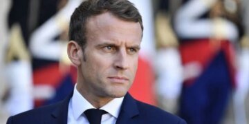 Макрон анонсував відправку ракет-перехоплювачів після розмови із Зеленським