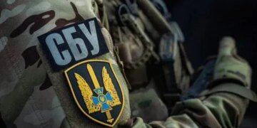 СБУ відкрила кримінальне провадження за фактом удару рф по складах у Бучанському районі