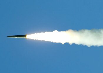 рф атакувала Україну балістикою і С-400, знешкоджено 135 зі 151 дрона, є влучання ракет