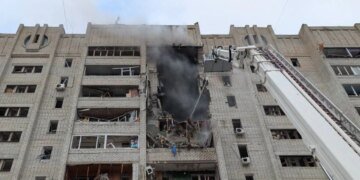 Удар рф по Харкову 9 серпня – двоє загиблих, 21 постраждалий, серед них дитина