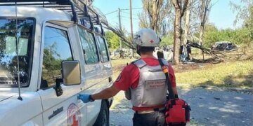Водій Червоного Хреста, затриманий під час евакуації, не мав бронювання – омбудсман