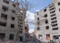 У Краматорську з-під завалів дістали тіло чоловіка після авіаудару рф