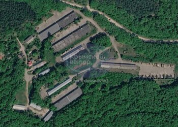 У Севастополі зафіксували пожежу на складах військової техніки та аеродромі
