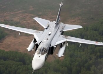 Сили оборони знищили російський Су-24М на аеродромі “Саки” в Криму, – Зеленський