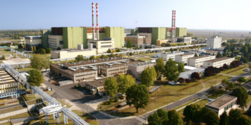 Дунай знову піднімається: в Угорщині відновлюють роботу реактора АЕС після кризи