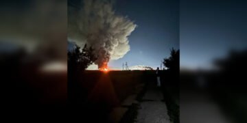 Дрони атакували Воронезьку область РФ: після ударів палає логістичний хаб Wildberries (відео)