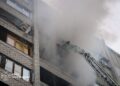 Зеленський про нічні удари по Україні: у Харкові зруйновано чотири поверхи багатоповерхівки