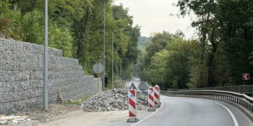 На в’їзді до Львова завершують масштабне укріплення схилу
