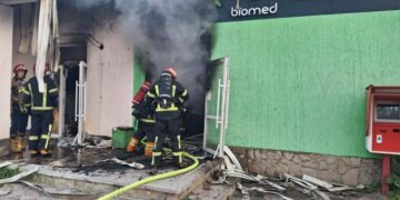 У Львові спалахнула аптека: під час пожежі загинув чоловік